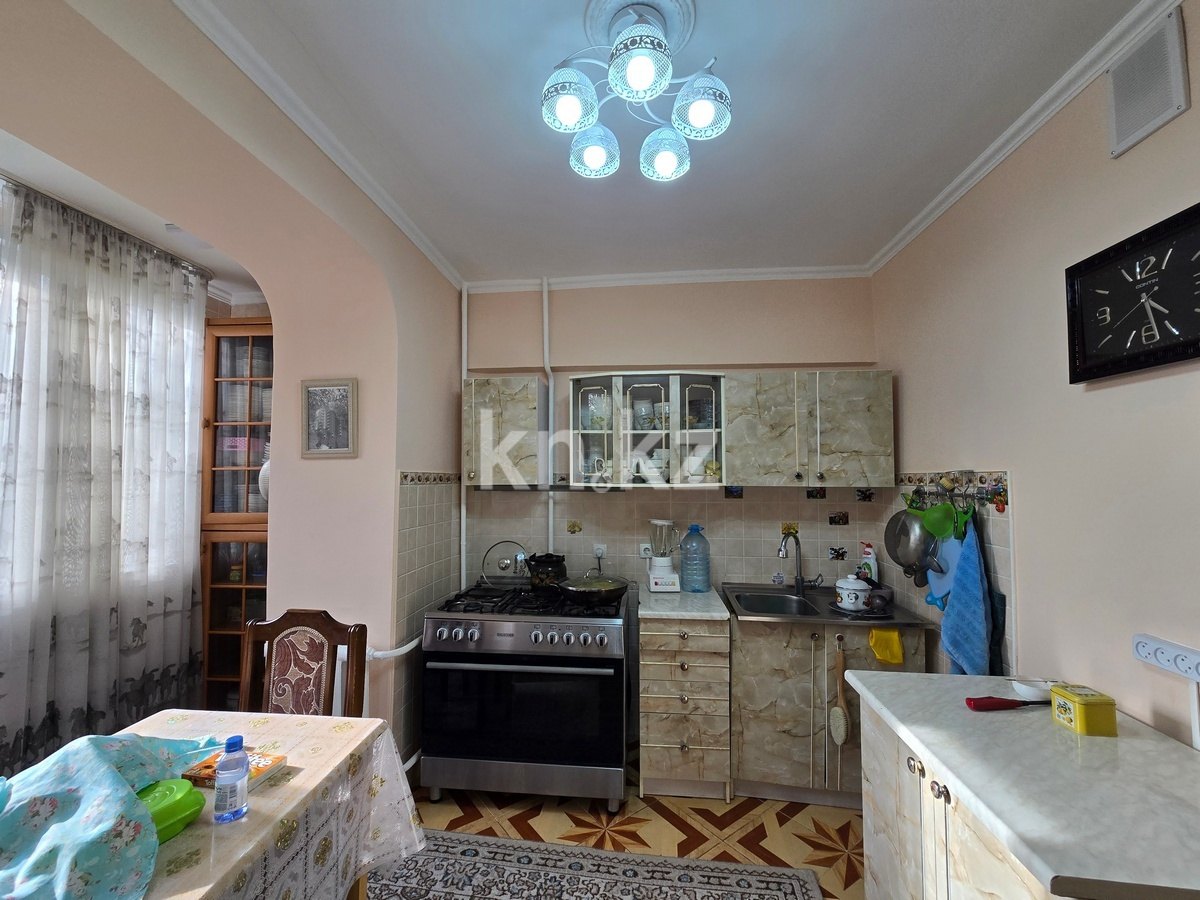 Продажа 3-комнатной квартиры, 66.4 м² в Алматы - фото 9