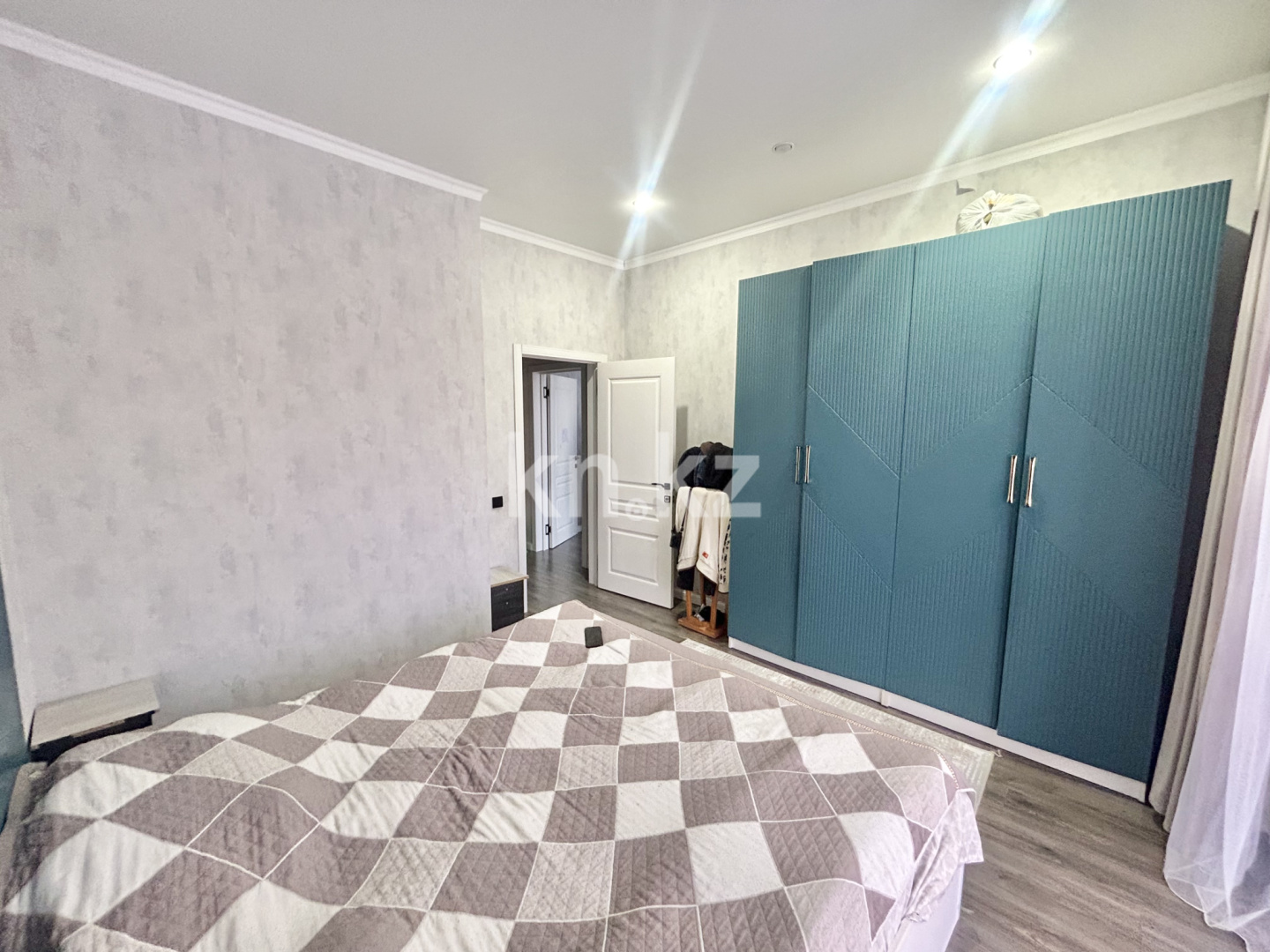 Продажа 3-комнатной квартиры, 84 м², ул. Кулкыбаева в Караганде - фото 5