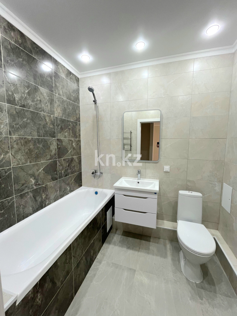 Продажа 1-комнатной квартиры, 43 м², ул. Толеметова, дом  83а в Шымкенте - фото 12