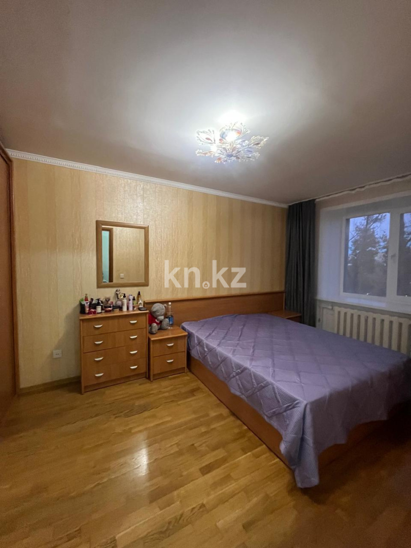Продажа 4-комнатной квартиры, 76 м², пр. Республики, дом  18 в Караганде - фото 7
