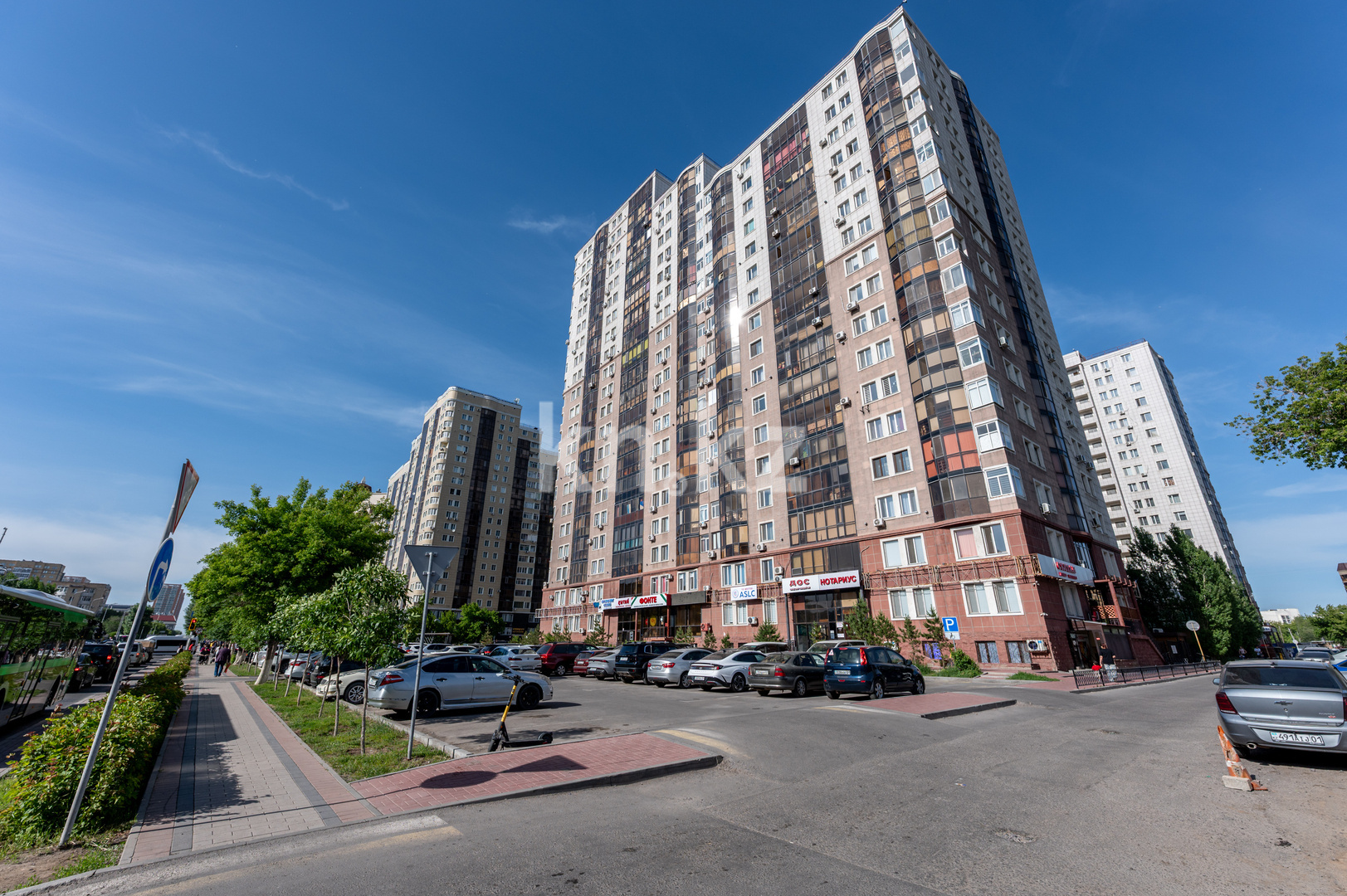 Продажа 2-комнатной квартиры, 70 м², ул. Кенесары, дом  52 в Астане - фото 5