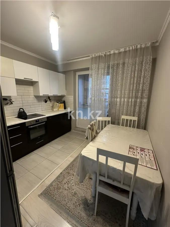 Продажа 2-комнатной квартиры, 64 м², мкр-н Аксай-1, дом  11/9 в Алматы - фото 3