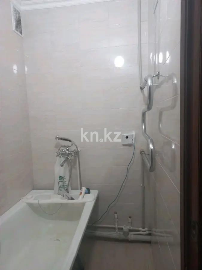 Продажа 2-комнатной квартиры, 43 м², ул. Абая, дом  78/1 в Темиртау - фото 3