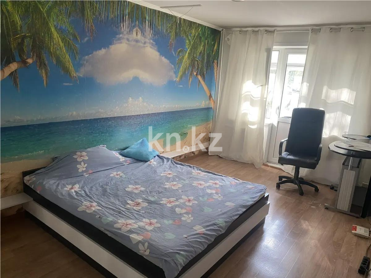 Продажа 1-комнатной квартиры, 32 м², 7 мкр., дом  20 в Алматы