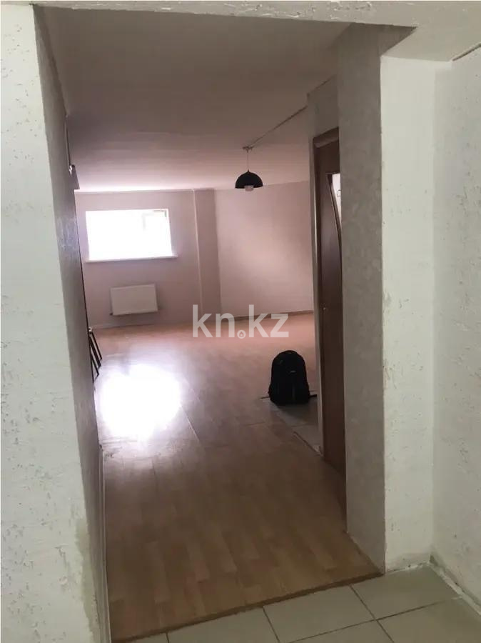 Продажа 1-комнатной квартиры, 42 м², ул. Иманова, дом  44 в Астане