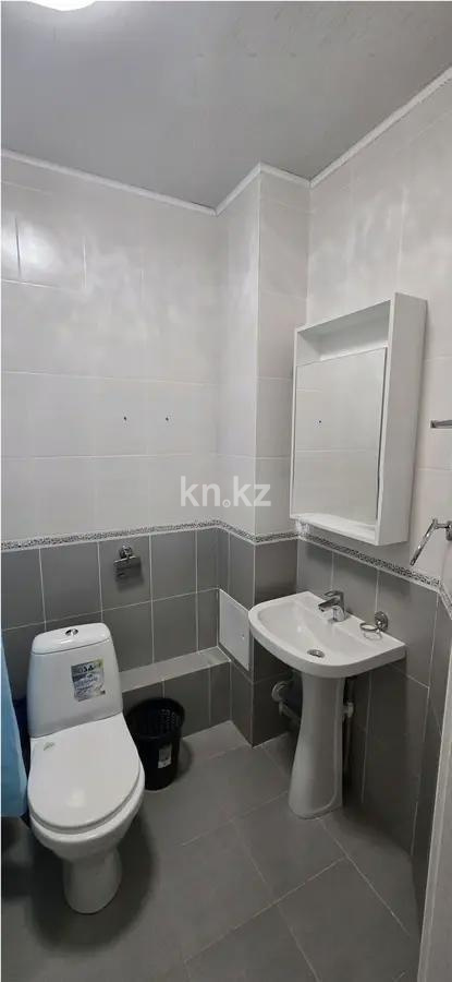 Продажа 1-комнатной квартиры, 43 м², ул. Айнакол, дом  62 в Астане - фото 3