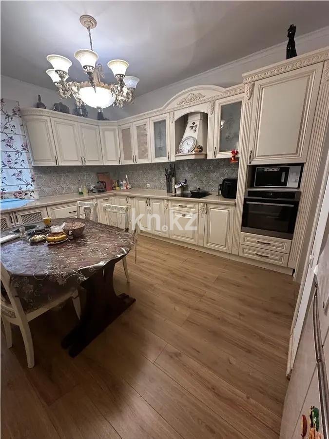 Продажа 4-комнатной квартиры, 131 м², ул. 3-я, дом  10а в Караганде - фото 6