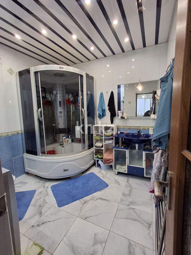 Продажа 4-комнатной квартиры, 98.4 м² в Актау - фото 11