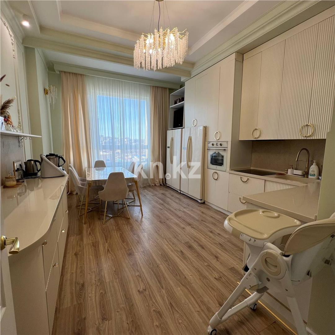 Продажа 4-комнатной квартиры, 140.7 м², ул. Е-900 в Астане - фото 9