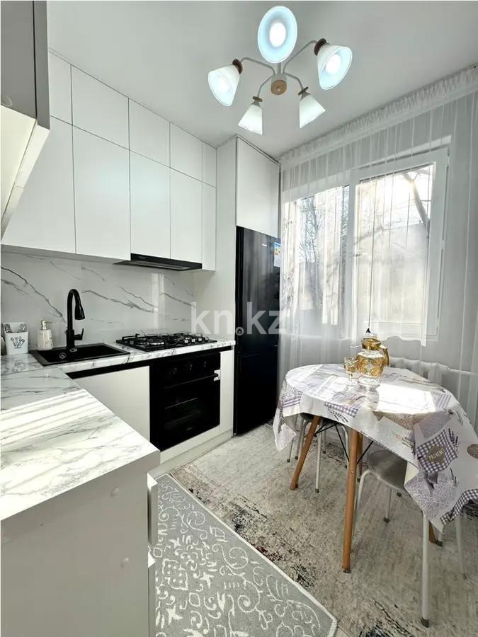Продажа 2-комнатной квартиры, 47 м², мкр-н 3, дом  8 в Алматы - фото 3