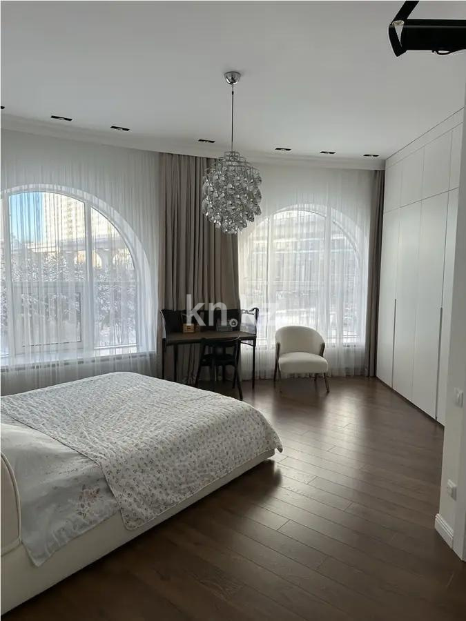 Продажа 3-комнатной квартиры, 130 м² в Астане