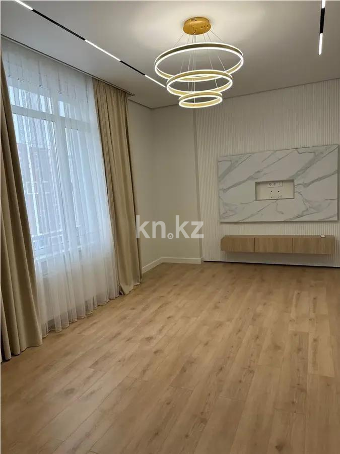 Продажа 2-комнатной квартиры, 65 м², пр. Улы Дала, дом  37 в Астане