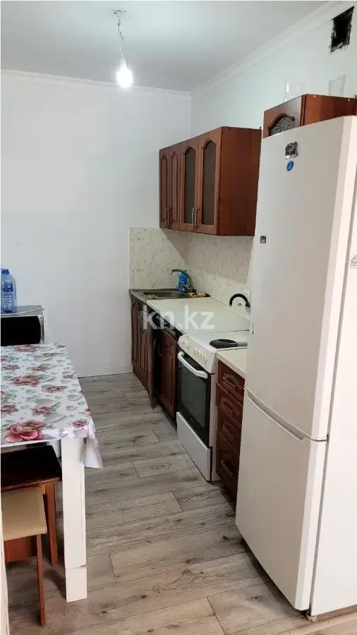 Продажа 3-комнатной квартиры, 80 м², ул. Момышулы, дом  28 в Караганде - фото 3