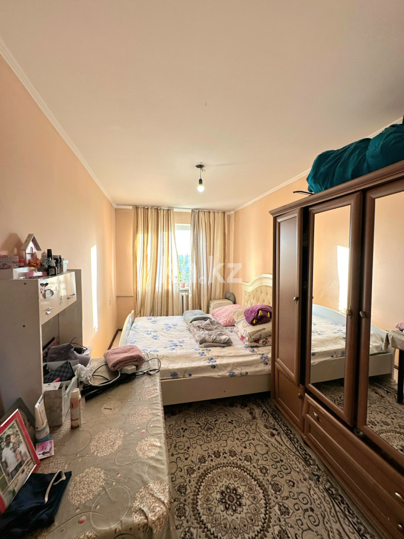 Продажа 3-комнатной квартиры, 58 м², пр. Кабанбай батыра, дом  11а в Шымкенте - фото 3