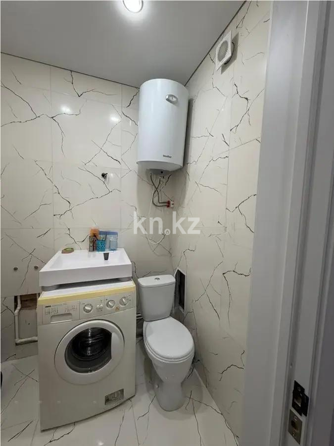 Продажа 1-комнатной квартиры, 35 м², ул. Муканова, дом  78/3 в Караганде - фото 3