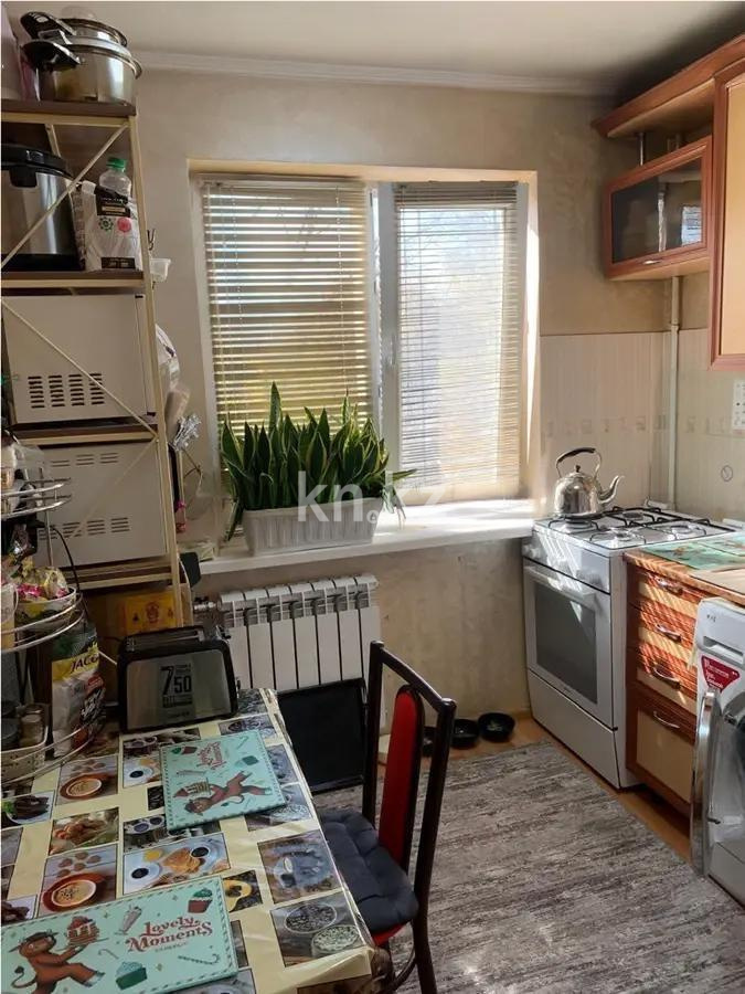 Продажа 3-комнатной квартиры, 60 м², мкр-н 5, дом  34 в Алматы - фото 5