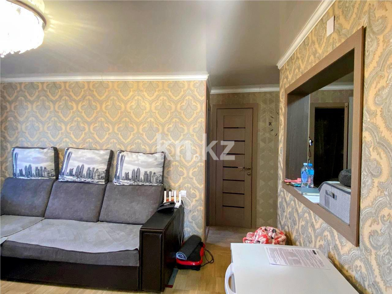 Продажа 3-комнатной квартиры, 56 м², мкр-н Восток-2 в Караганде - фото 3