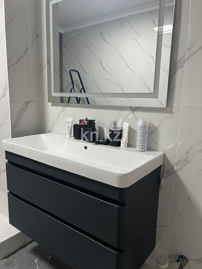 Продажа 8-комнатного дома, 270 м², мкр-н Мадениет, дом  82 - ул. Саина в Алматы - фото 3