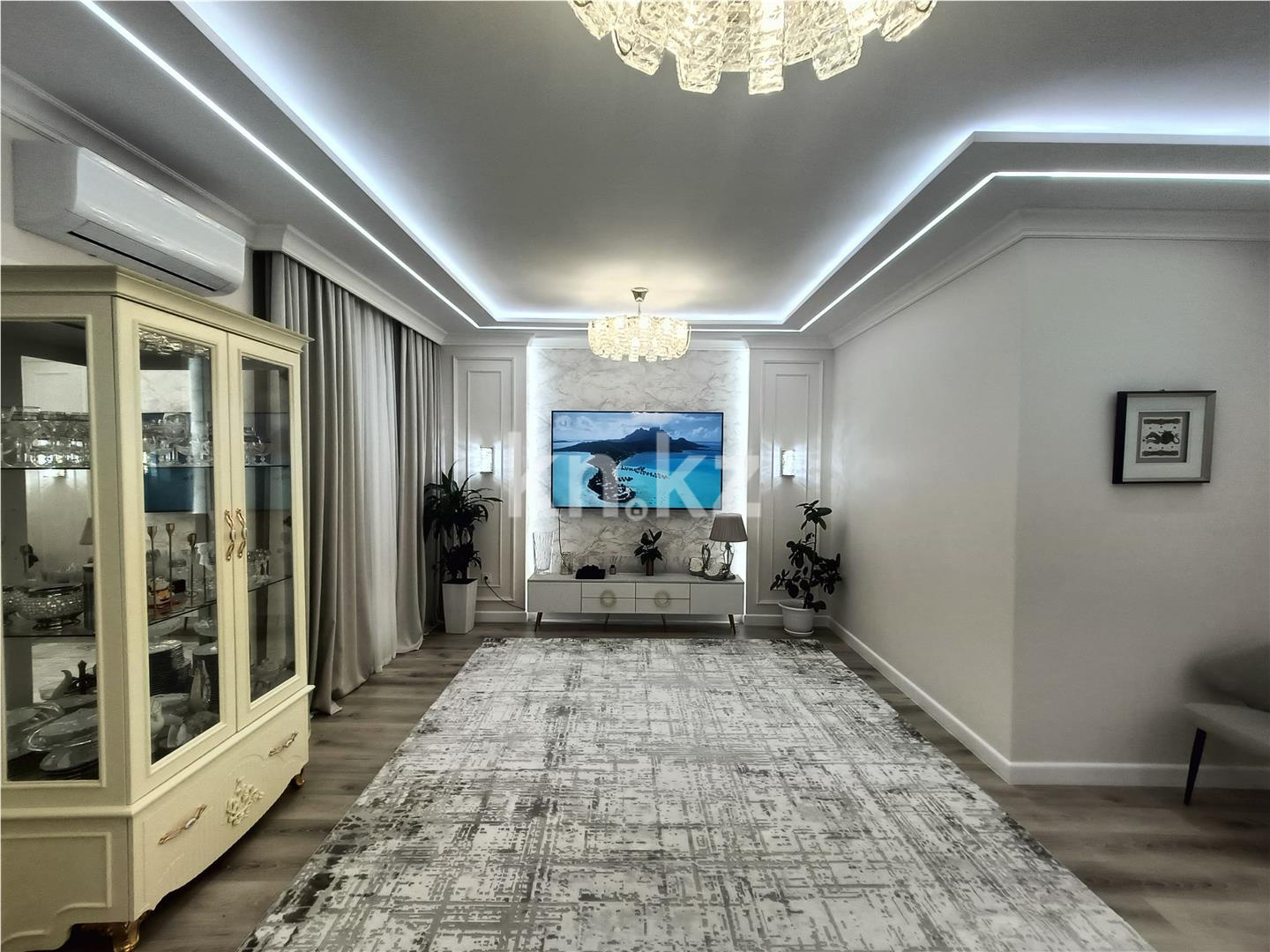 Продажа 3-комнатной квартиры, 128 м², пр. Туран в Астане - фото 2