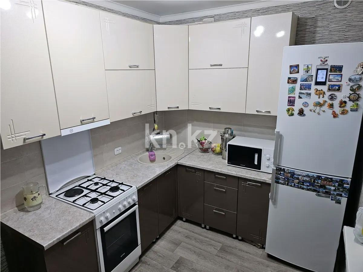 Продажа 3-комнатной квартиры, 70 м², ул. Магнитогорская, дом  21 в Караганде - фото 4