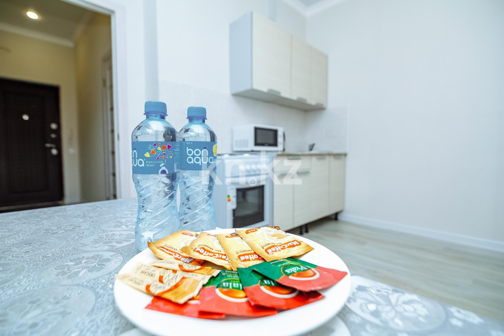 Аренда 1-комнатной квартиры посуточно, 45 м², пр. Кабанбай батыра, дом  29 - ул. Сыганак в Астане - фото 8