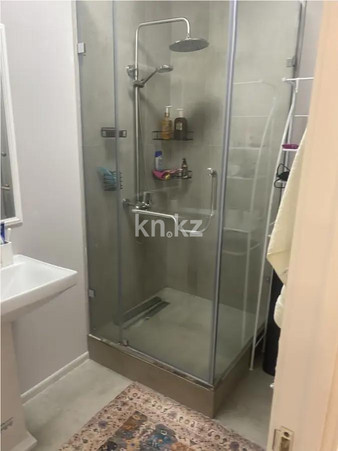 Продажа 3-комнатной квартиры, 107 м², пр. Абылай хана, дом  74 в Алматы - фото 5