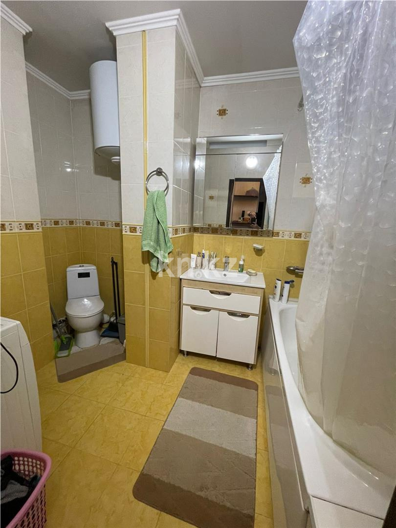 Продажа 3-комнатной квартиры, 100 м² в Караганде - фото 8