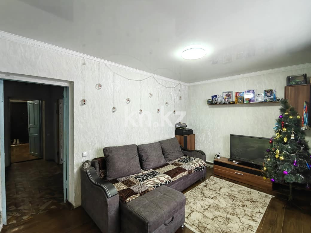 Продажа 3-комнатного дома, 70 м², Атасу в Карагандинской области - фото 4