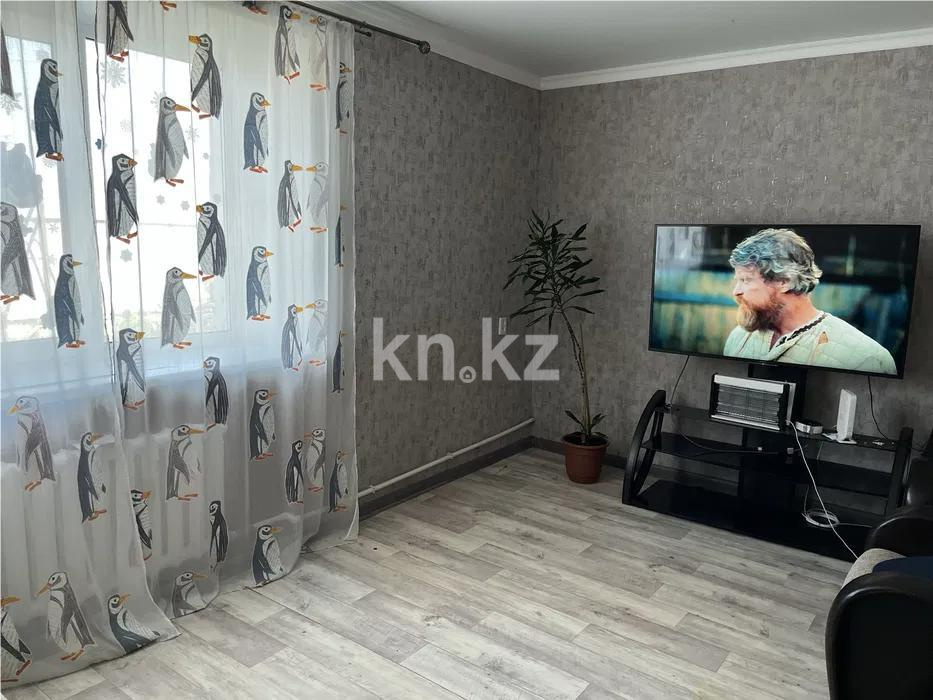 Продажа 2-комнатной квартиры, 50 м², ул. Школьная, дом  83 в Абае