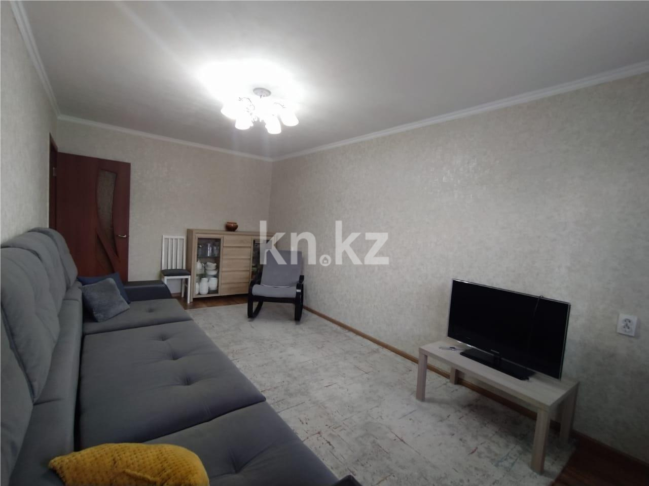 Продажа 3-комнатной квартиры, 61 м², ул. Мустафина в Караганде - фото 3