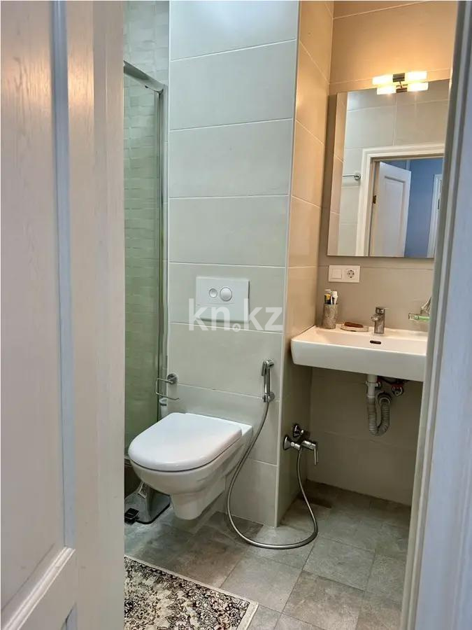 Продажа 3-комнатной квартиры, 107 м², ул. Аскарова, дом  21/20 в Алматы - фото 8