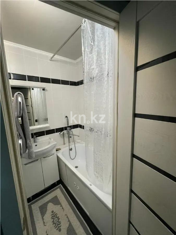 Продажа 3-комнатной квартиры, 59.3 м² в Алматы - фото 5