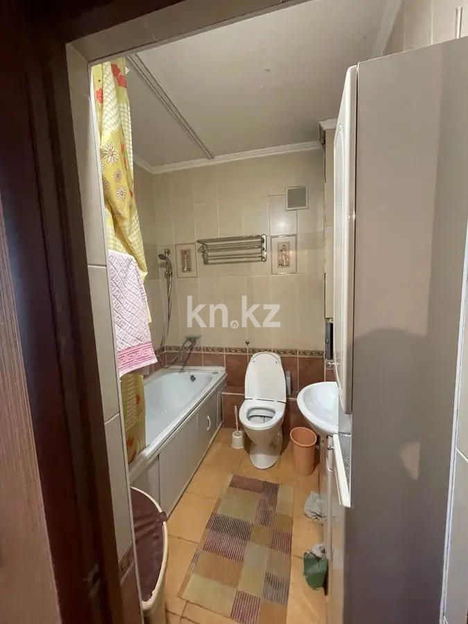 Продажа 3-комнатной квартиры, 98 м², ул. Отырар, дом  18 в Астане - фото 4