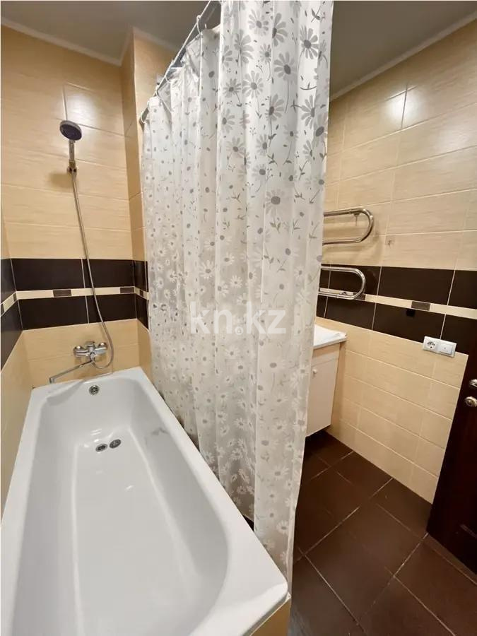 Продажа 2-комнатной квартиры, 68 м² в Алматы - фото 4