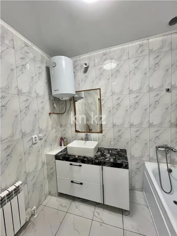 Продажа 4-комнатной квартиры, 90 м², ул. Дюсембекова в Караганде - фото 6