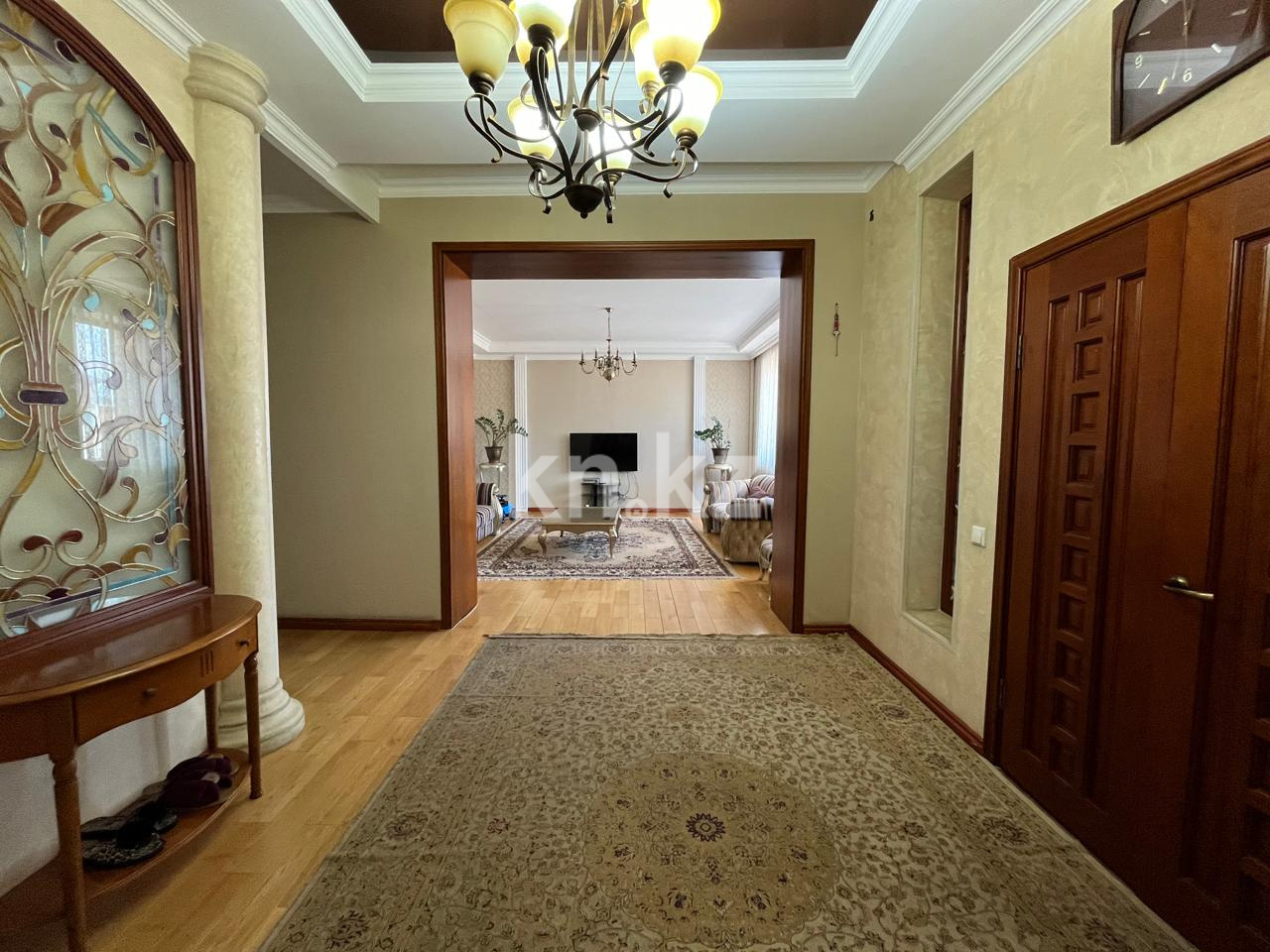 Продажа 8-комнатного дома, 306 м², мкр. Городской аэропорт в Караганде - фото 5