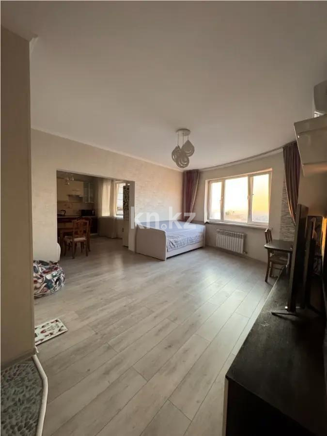 Продажа 2-комнатной квартиры, 72 м² в Алматы