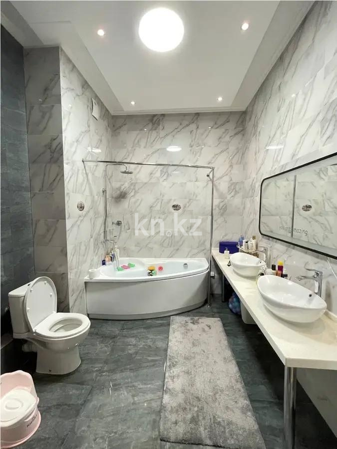 Продажа 4-комнатной квартиры, 146 м² в Астане - фото 5