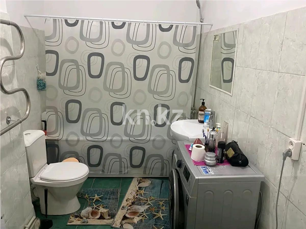 Продажа 1-комнатной квартиры, 64 м², ул. Жуалы, дом  13 в Алматы - фото 4