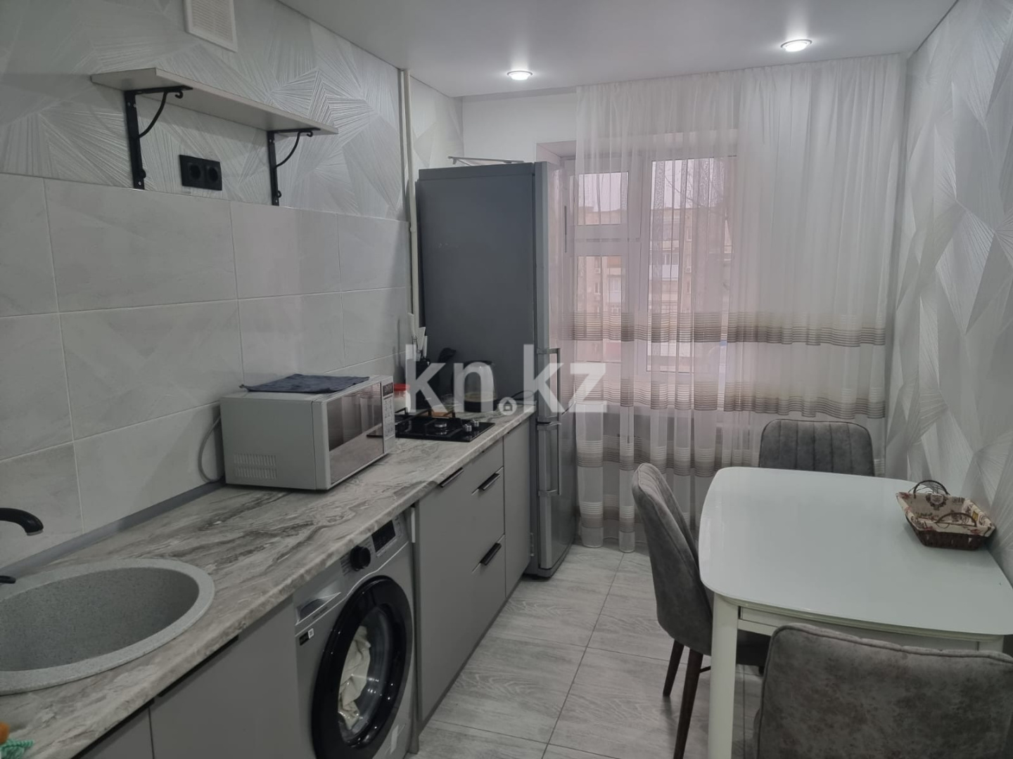 Аренда 2-комнатной квартиры посуточно, 52 м² в Уральске - фото 2