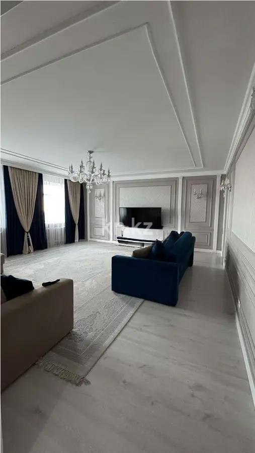 Продажа 5-комнатной квартиры, 200 м² в Астане