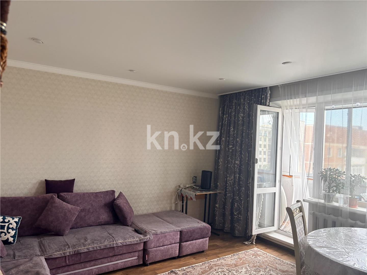 Продажа 3-комнатной квартиры, 64 м² в Караганде