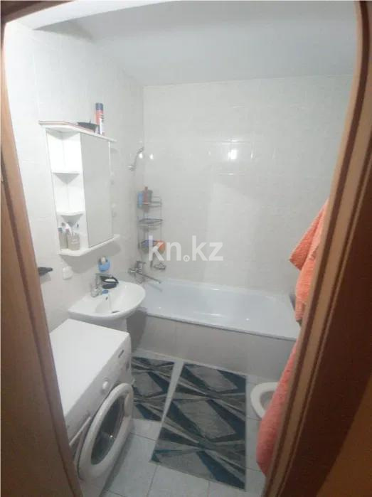 Продажа 1-комнатной квартиры, 40 м², ул. Кобыланды батыра, дом  7г в Астане - фото 3