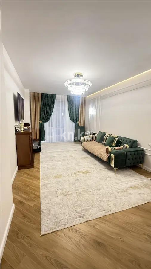 Продажа 3-комнатной квартиры, 85 м², ул. Хусейна бен Талала, дом  28 в Астане
