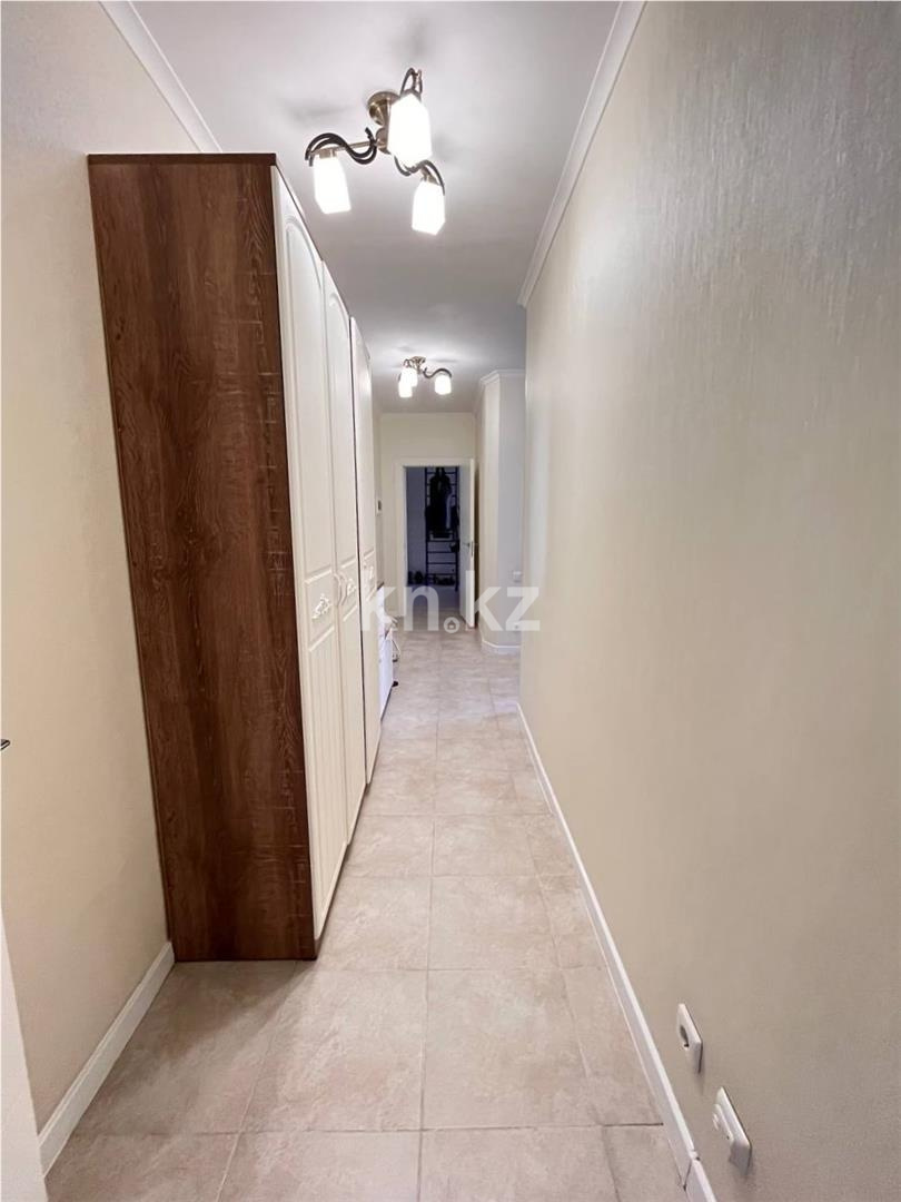 Продажа 3-комнатной квартиры, 90 м², ул. Карбышева, дом  5/6 в Караганде - фото 10