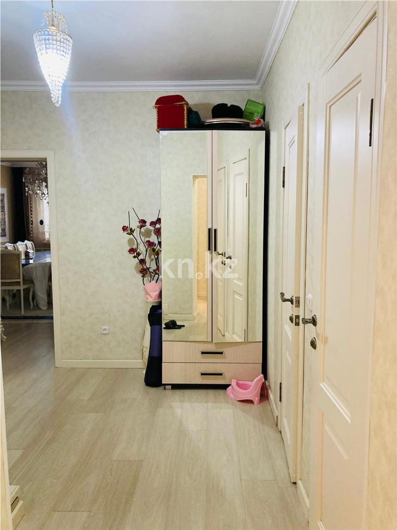 Продажа 5-комнатной квартиры, 179 м², мкр-н Голубые Пруды в Караганде - фото 27