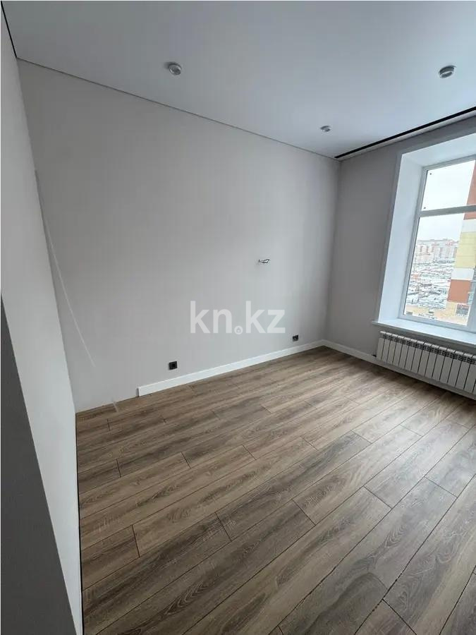 Продажа 3-комнатной квартиры, 95 м², ул. Дюсембекова, дом  83/2 в Караганде - фото 5
