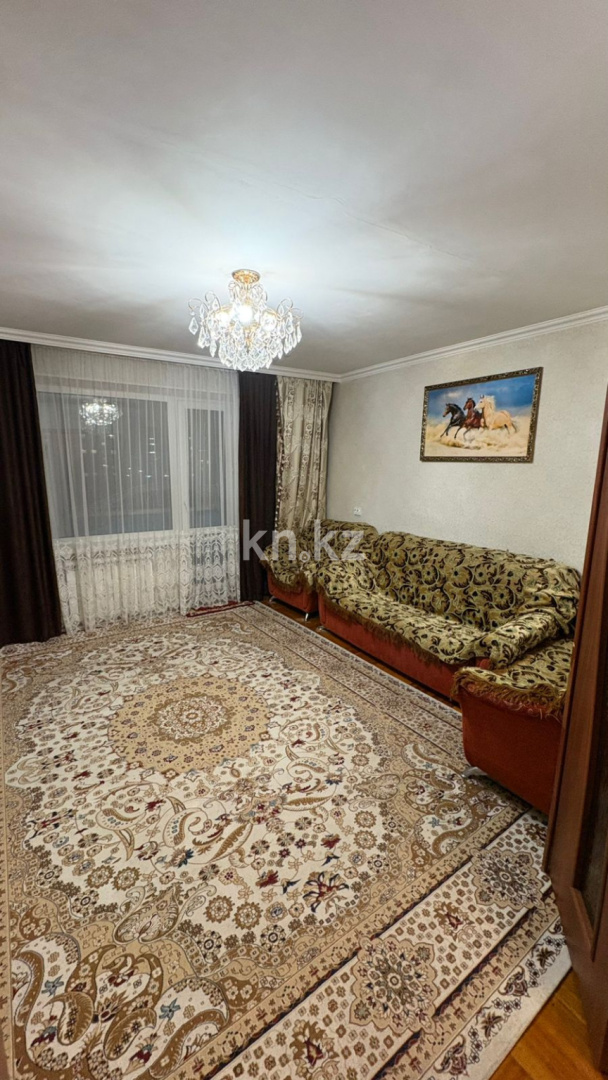 Продажа 3-комнатной квартиры, 65 м², ул. Дюсембекова, дом  49 в Караганде