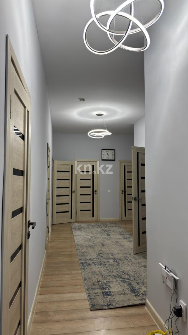 Продажа 3-комнатной квартиры, 75 м², пр. Шахтеров в Караганде - фото 7