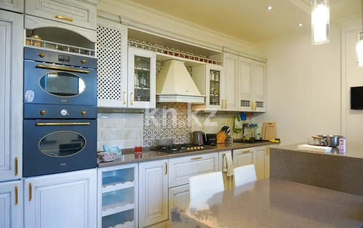 Аренда 8-комнатного дома, 540 м² в Алматы - фото 12